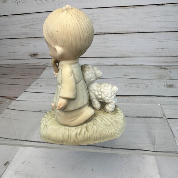 Precious Moments "He Leadeth Me" Figurine By Jonathan & David 1977 Vintage - Picture 3 of 4
